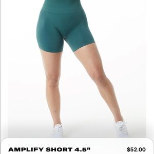 Alphalete Amplify Shorts